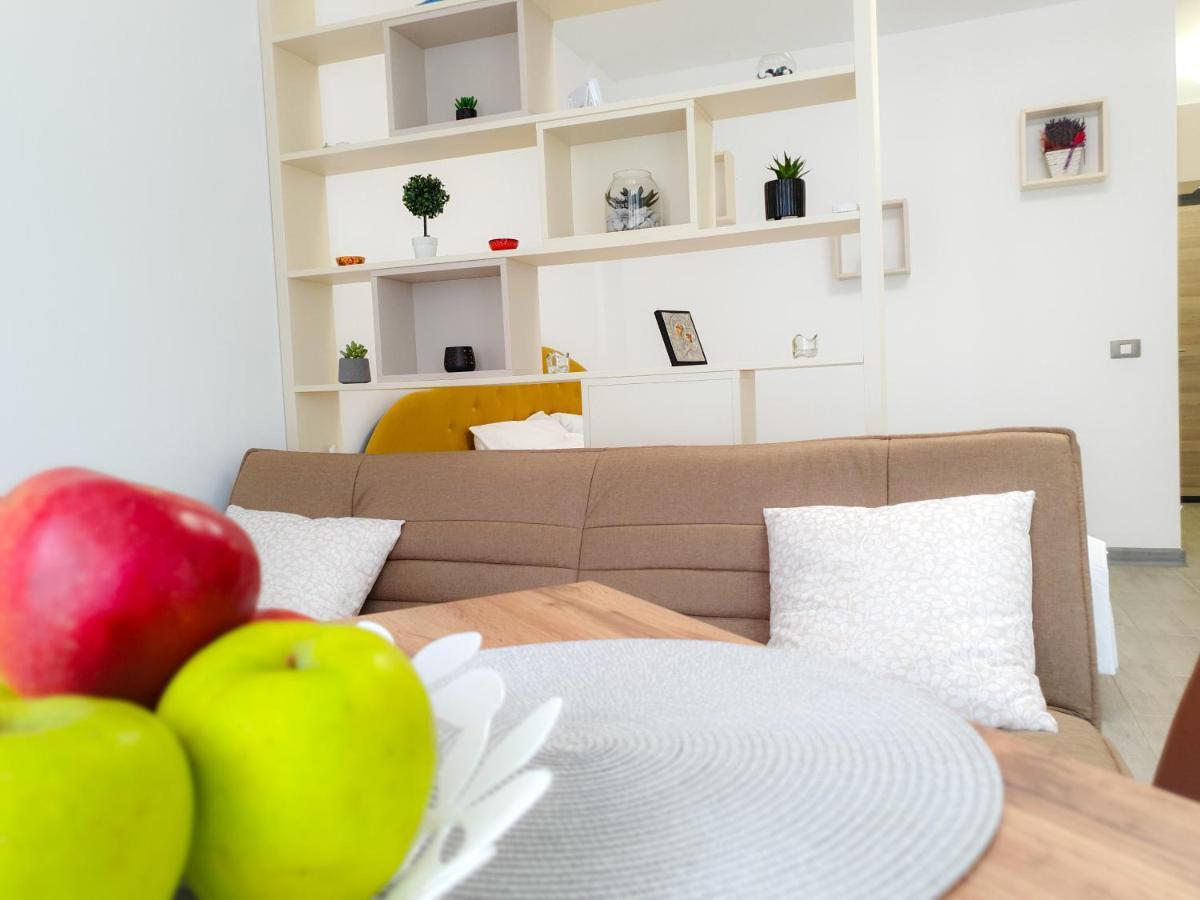 Cristalex Studio Aparthotel Pool & Spa Mamaia Nord Năvodari Buitenkant foto